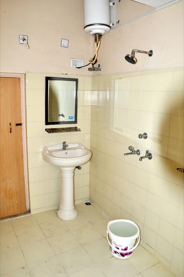Hotel Kirti Plaza Chittorgarh Екстер'єр фото