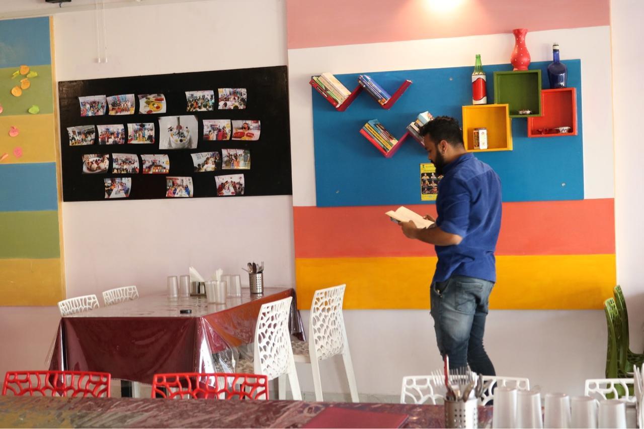 Hotel Kirti Plaza Chittorgarh Екстер'єр фото