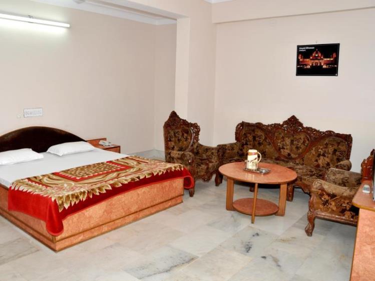 Hotel Kirti Plaza Chittorgarh Екстер'єр фото